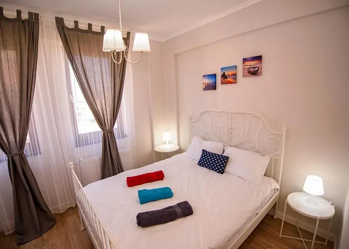 Aquarium 2 * Năvodari