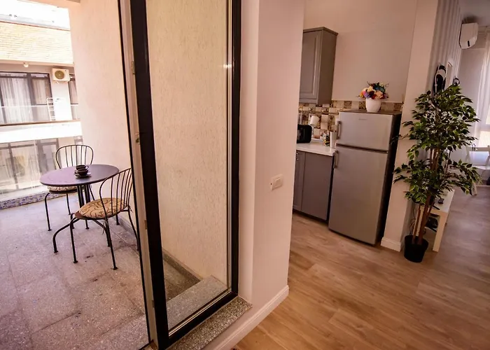 Aquarium 2 * Năvodari